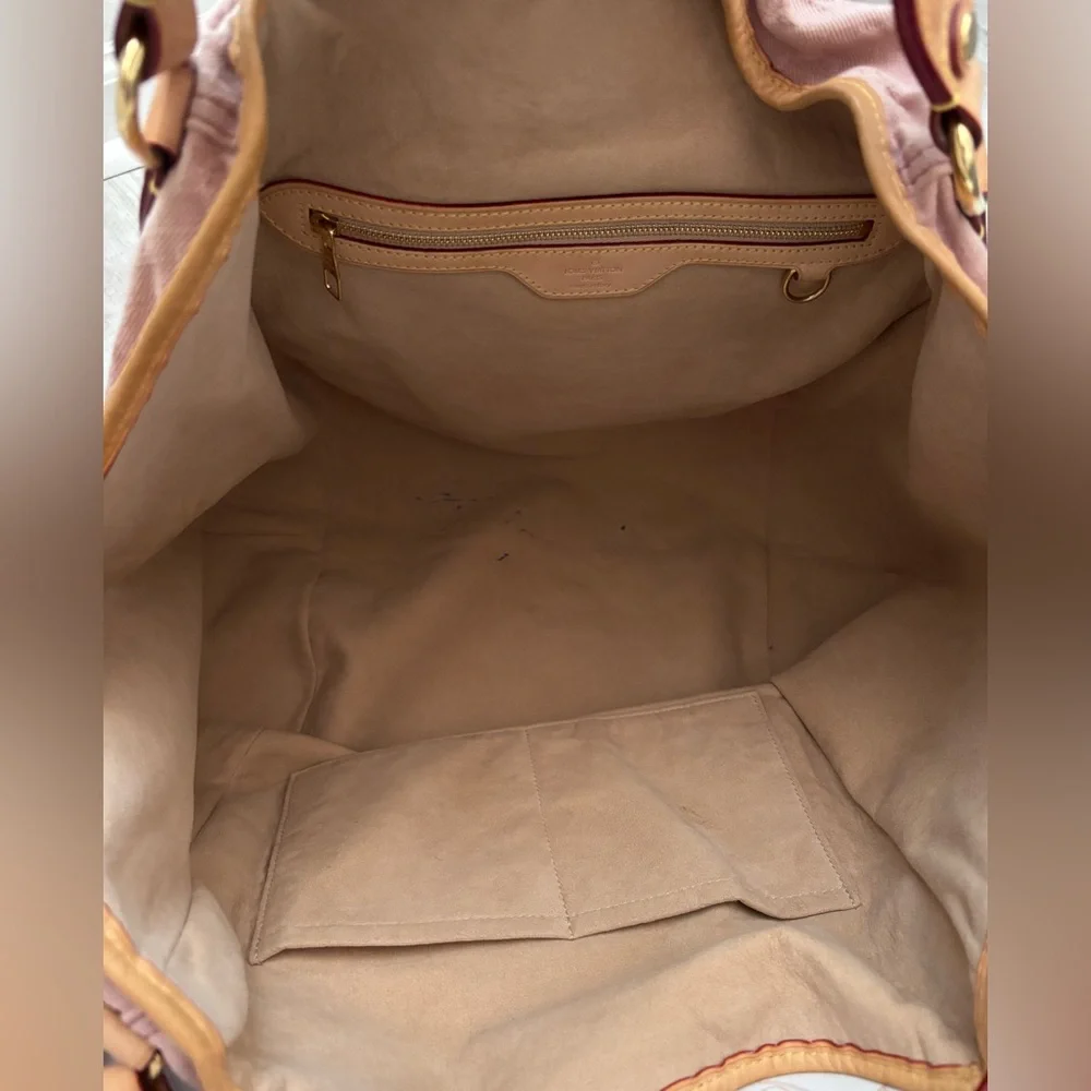 LOUIS VUITTON Rouge Fauvist Denim Sunbeam Monogram Hobo Bag Limited Edition 2010 - Picture 5 of 15
